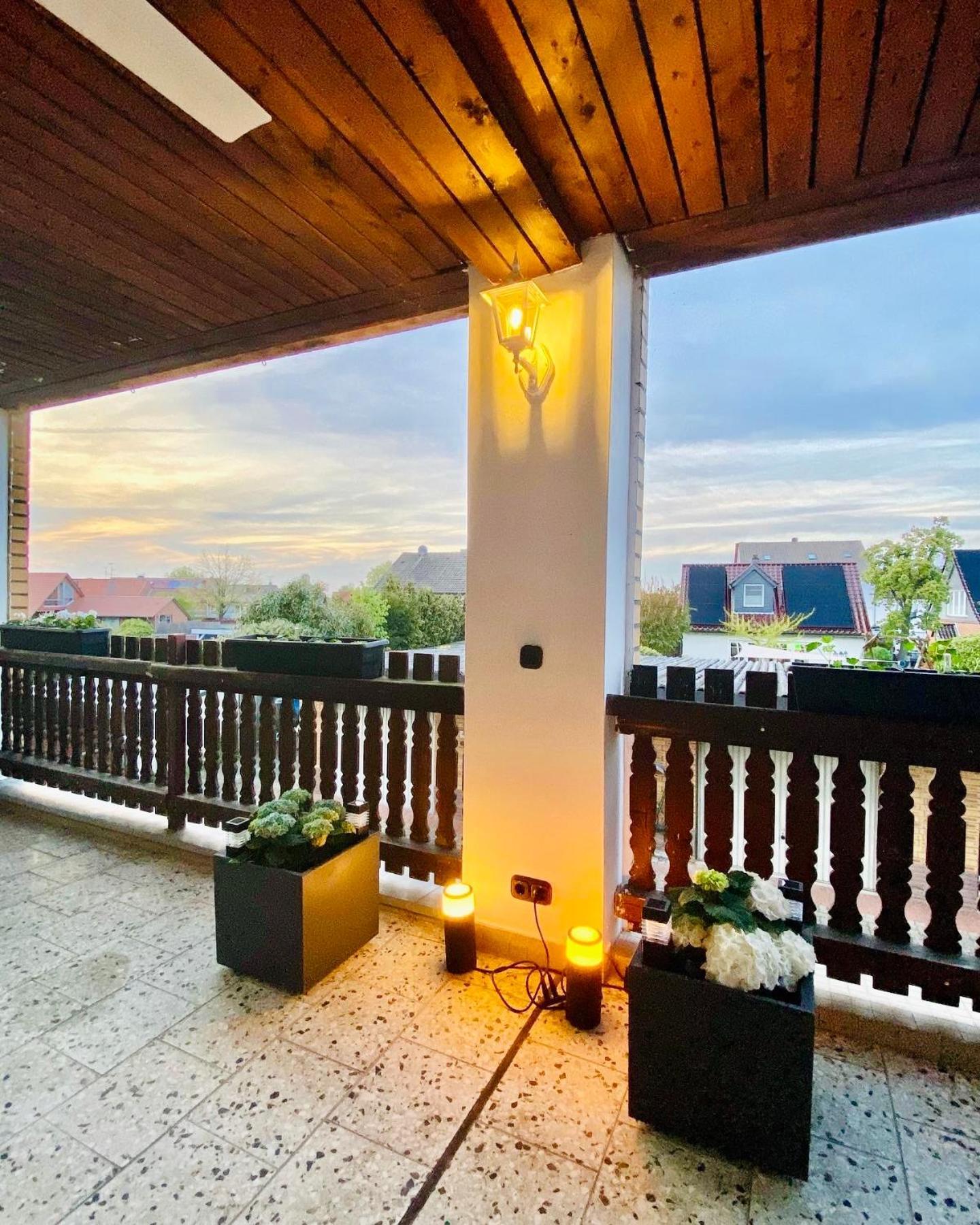 Traumhafte 115 Qm Ferienwohnung Am Steinhuder Meer, Ruhig, Komfortabel, Loggia, Parkplatz, Wifi Wunstorf Exterior photo
